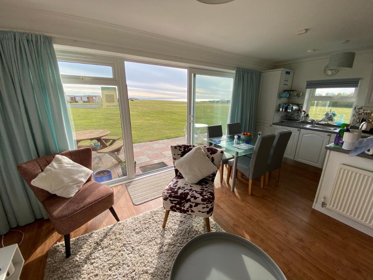 Bayview Self-Catering Coastal Bungalow In Rural West Wight فريشووتر المظهر الخارجي الصورة
