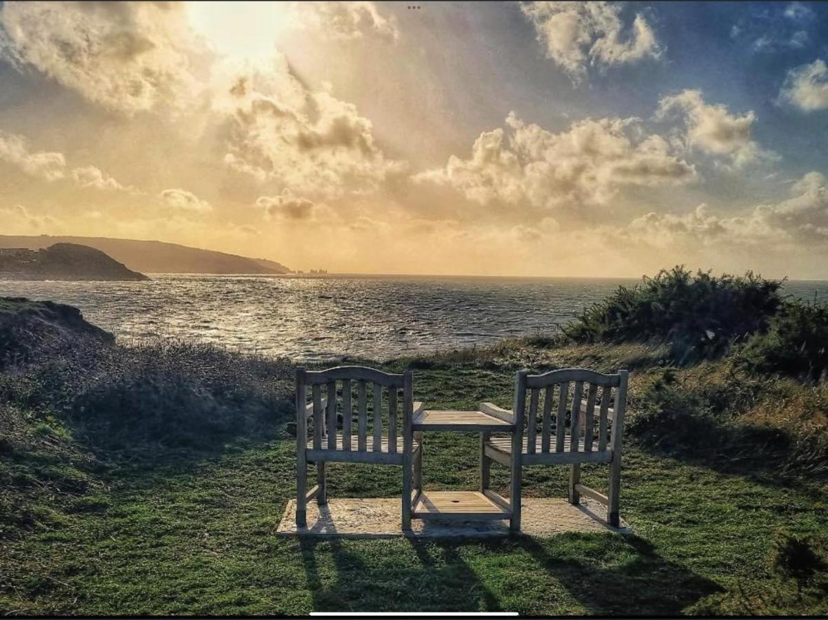 Bayview Self-Catering Coastal Bungalow In Rural West Wight فريشووتر المظهر الخارجي الصورة